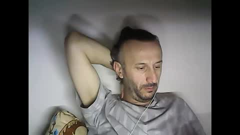 shooter_coool online show from February 12, 2025, 6:51 pm