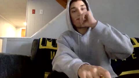 Snapshot of shortiesn40s chatting on October 27, 2025, 3:16 pm shortiesn40s online show from October 27, 2025, 3:16 pm