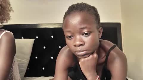 Snapshot of shortnswee254 chatting on October 28, 2025, 7:05 pm shortnswee254 online show from October 28, 2025, 7:05 pm