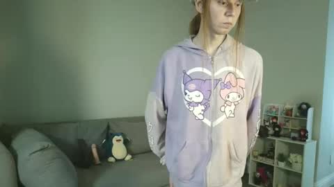 Snapshot of shotaroo chatting on April 25, 2026, 4:37 pm shotaroo online show from April 25, 2026, 4:37 pm