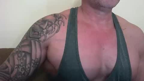 Snapshot of show_on_for_you chatting on December 12, 2024, 8:21 pm show_on_for_you online show from December 12, 2024, 8:21 pm