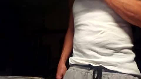 Red4040 online show from September 18, 2025, 11:45 am