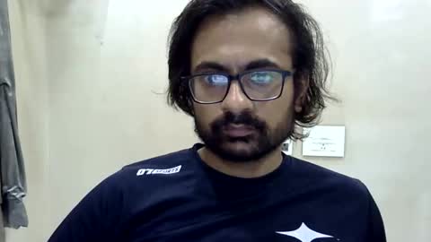 shubhamkhandelwal123 online show from May 11, 2026, 10:43 am