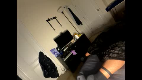 Snapshot of shurthingxx chatting on March 3, 2025, 1:09 pm shurthingxx online show from March 3, 2025, 1:09 pm