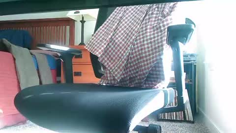 betapup online show from March 24, 2026, 2:22 pm