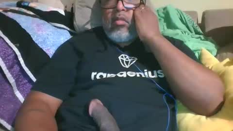 Snapshot of shy333 chatting on October 22, 2025, 4:35 am SHY333 online show from October 22, 2025, 4:35 am