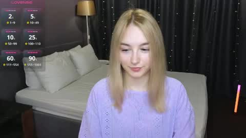 Snapshot of shy__polly chatting on May 8, 2026, 12:38 am Polly online show from May 8, 2026, 12:38 am