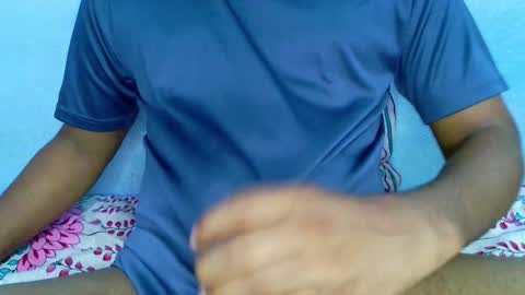 shyeyes online show from December 22, 2024, 1:55 pm