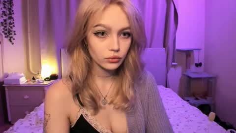 Megan 3 online show from September 17, 2025, 9:16 pm