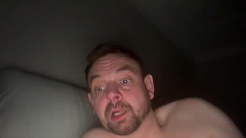 Snapshot of shyb35 chatting on December 5, 2024, 5:26 am shyb35 online show from December 5, 2024, 5:26 am