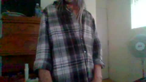 shyboyjohnnie online show from July 17, 2026, 12:56 pm