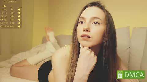 Snapshot of shypeachmaru chatting on May 6, 2026, 6:35 pm Mary online show from May 6, 2026, 6:35 pm