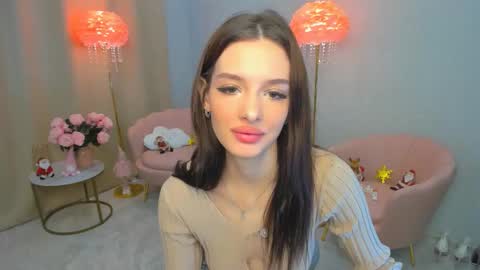 Snapshot of shysasshy chatting on January 19, 2025, 7:04 am Sicily online show from January 19, 2025, 7:04 am