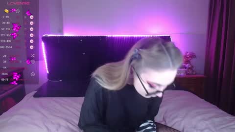 shysweetrish online show from April 16, 2026, 10:56 pm