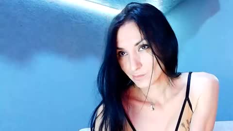 Siaconna online show from April 8, 2026, 7:30 am