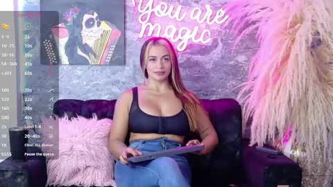 Snapshot of siamarlin chatting on May 12, 2026, 9:01 pm siamarlin online show from May 12, 2026, 9:01 pm