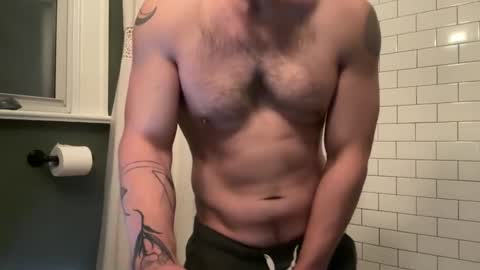 sie273 online show from December 3, 2025, 1:24 am