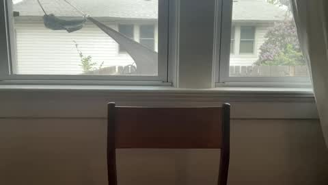 sie273 online show from April 16, 2026, 10:34 pm