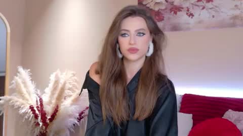 sienna_voss online show from July 3, 2026, 8:59 pm