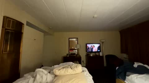 Snapshot of sierdsmaj chatting on November 11, 2025, 11:10 am Rudeboy online show from November 11, 2025, 11:10 am