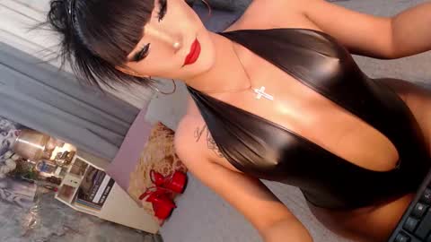 Snapshot of sierrafina_mcbride chatting on February 7, 2026, 6:55 pm Sierrafina online show from February 7, 2026, 6:55 pm