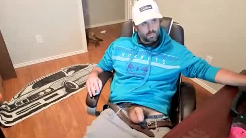 Snapshot of sigmaslayer chatting on October 6, 2025, 12:57 pm sigmaslayer online show from October 6, 2025, 12:57 pm