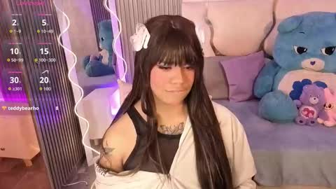 Siiam Tay online show from October 19, 2025, 3:40 am