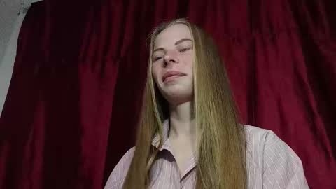 JULIANA online show from March 20, 2026, 8:57 pm