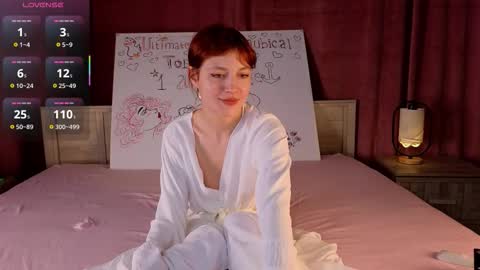 Snapshot of silly___woman chatting on October 21, 2025, 1:45 pm silly___woman online show from October 21, 2025, 1:45 pm