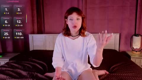 Snapshot of silly___woman chatting on November 8, 2025, 1:33 pm silly___woman online show from November 8, 2025, 1:33 pm