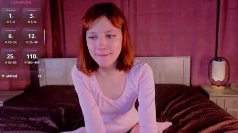 Snapshot of silly___woman chatting on November 12, 2025, 1:33 pm silly___woman online show from November 12, 2025, 1:33 pm