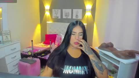 Snapshot of silvana_cruzz chatting on October 10, 2025, 2:54 am Silvana cruzzz online show from October 10, 2025, 2:54 am