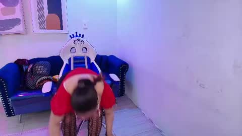 Snapshot of silvana_lane chatting on July 23, 2026, 8:18 pm Silvana online show from July 23, 2026, 8:18 pm
