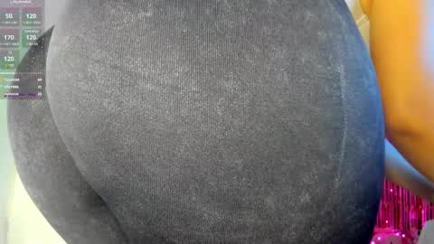 Snapshot of silvanna_moore chatting on February 16, 2025, 11:48 pm Silvanna online show from February 16, 2025, 11:48 pm