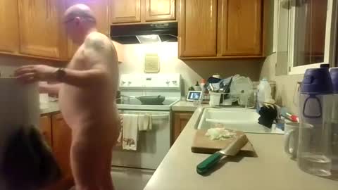 Snapshot of silverdragon70 chatting on September 24, 2025, 3:10 am silverdragon70 online show from September 24, 2025, 3:10 am