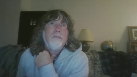 silverfunfox online show from March 7, 2026, 11:13 pm