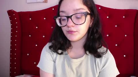 Snapshot of silvia_ls chatting on February 14, 2025, 1:02 am silvia_ls online show from February 14, 2025, 1:02 am