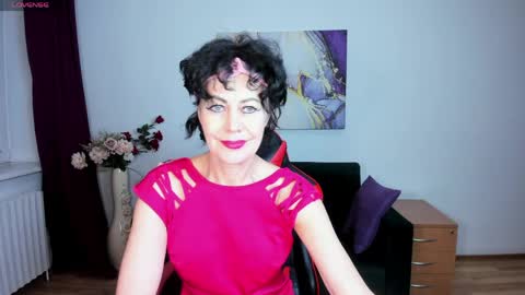 Silvia Wallec online show from April 26, 2026, 5:32 pm