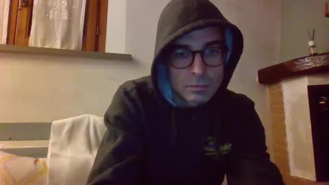 Snapshot of simmeturbate chatting on February 20, 2025, 9:53 pm Italiandaddyitalydickassbottomassholecomshowmasturbatenudeboyitalyatleticcutemuscolarhardcockdickboy online show from February 20, 2025, 9:53 pm