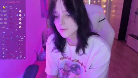 Snapshot of simochka_ chatting on March 16, 2026, 11:58 am Simochka online show from March 16, 2026, 11:58 am