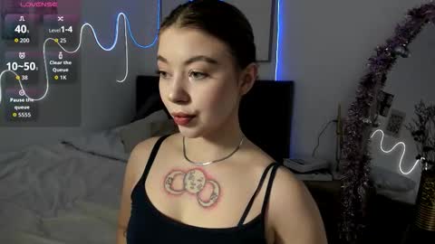 SimonaGerry online show from December 15, 2025, 4:28 am