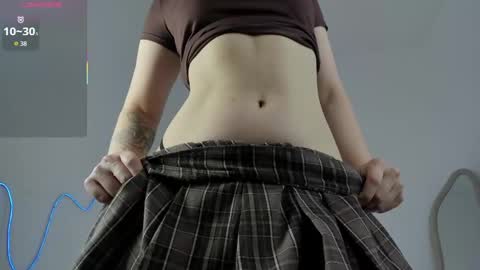 SimonaGerry online show from April 20, 2026, 4:37 am