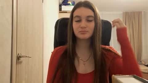 Snapshot of simoneschult chatting on November 16, 2025, 7:19 pm Sofia online show from November 16, 2025, 7:19 pm