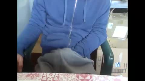 Snapshot of simoninside25 chatting on November 9, 2025, 6:55 am simoninside25 online show from November 9, 2025, 6:55 am