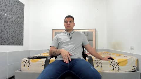 SIMON KELER online show from February 7, 2026, 12:20 pm