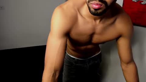 Snapshot of simple_guyy chatting on June 25, 2026, 5:34 am Andrey online show from June 25, 2026, 5:34 am