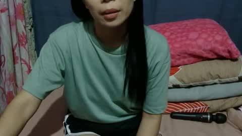 mia online show from February 25, 2026, 1:15 am