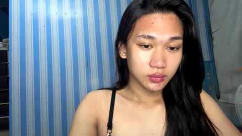 Kylie online show from May 17, 2026, 6:59 pm