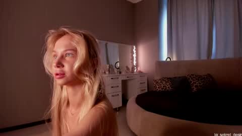 Naomi online show from March 28, 2026, 12:27 pm