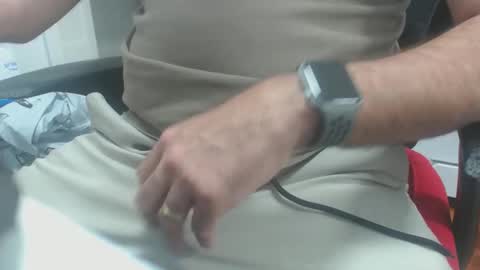 sineley online show from November 14, 2025, 3:00 pm